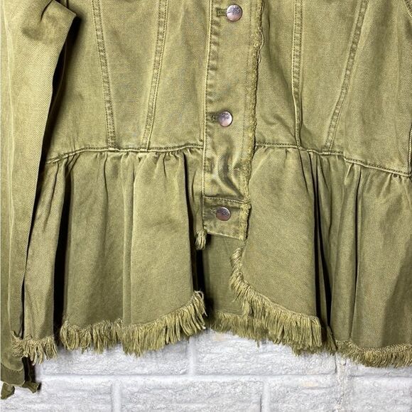 ⭐️NWT MSRP $168 Free People Cotton Denim Jacket Small - Picture 10 of 11